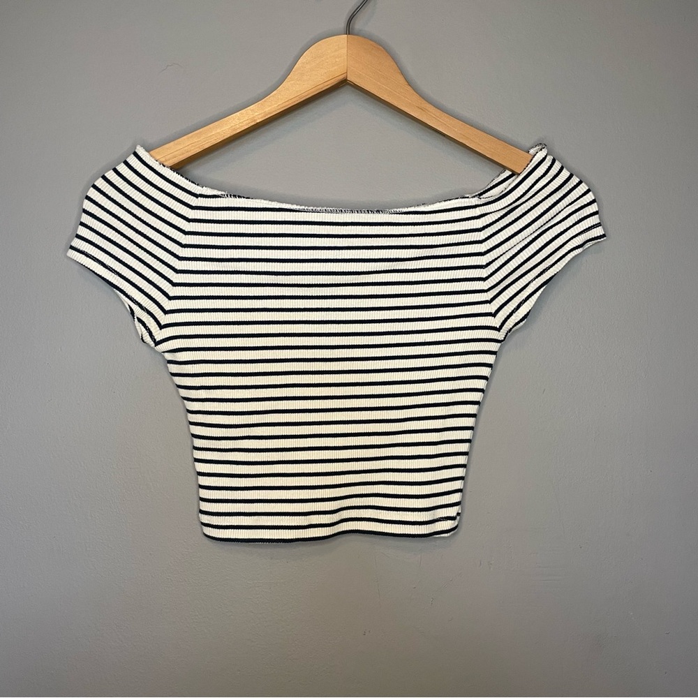 Brandy Melville Top
